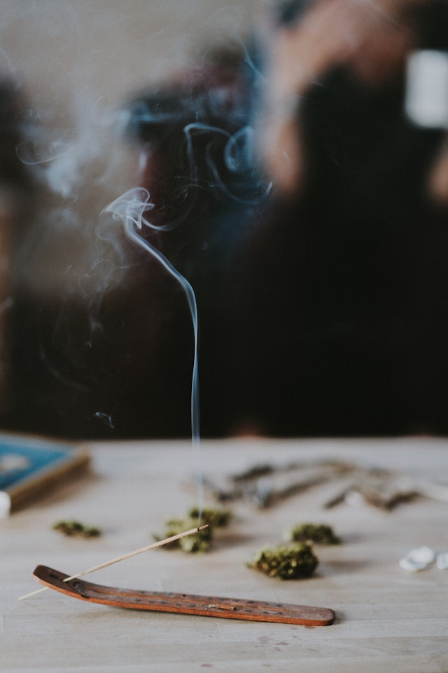 Effective Strategies for Managing Emotional Stress: A Guide to Natural Remedies for Mental Well-Being